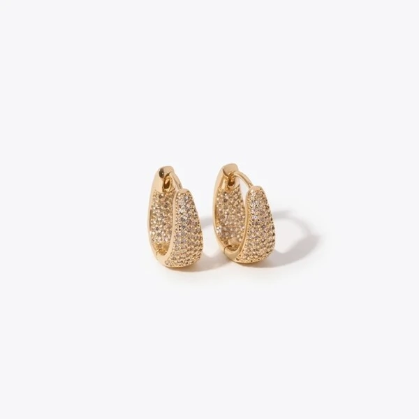 Brinco Argola Curva Cravejada Zircônia Branca Banho de Ouro 18k