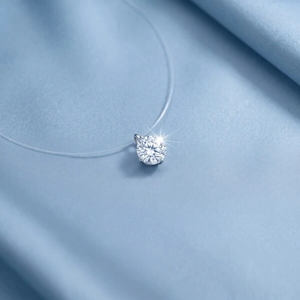 Colar Fio de Nylon Solitário Moissanite Redondo | Prata 925 com Ródio | 35 cm + Extensor