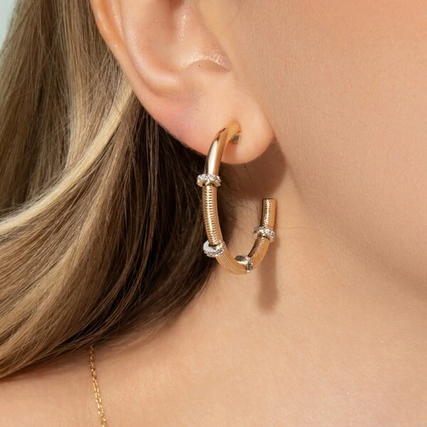 Argola Retrô G Textura Banho de Ouro 18 K