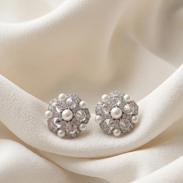 Brinco Flor Pérola Shell Ródio Branco