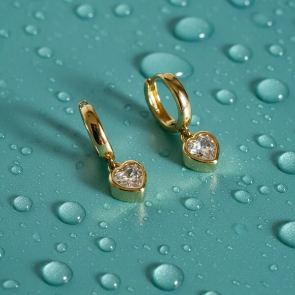 Argola Pêndulo Coração Banho de Ouro 18 K