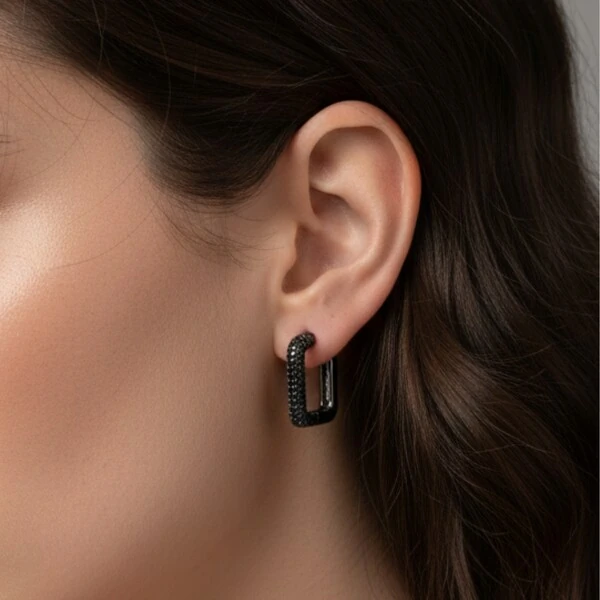 Argola Quadrada Cravejada G Ônix Ródio Negro