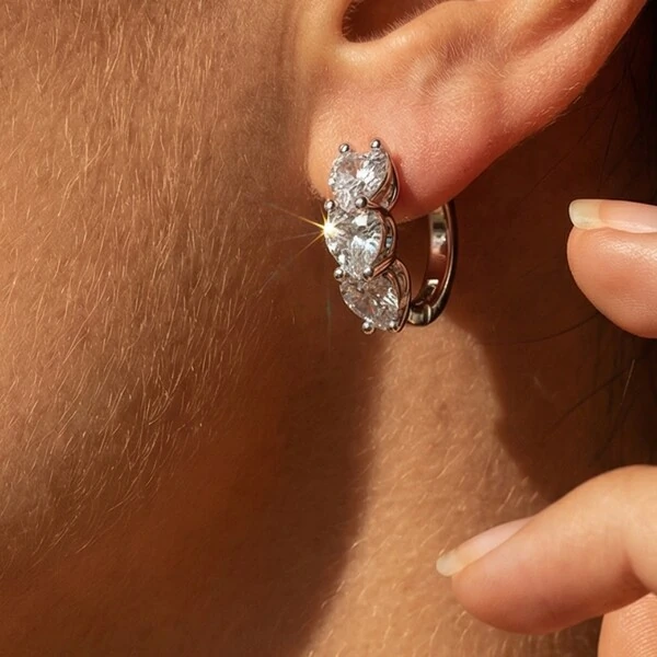 Argola 3 Corações Moissanite Prata 925