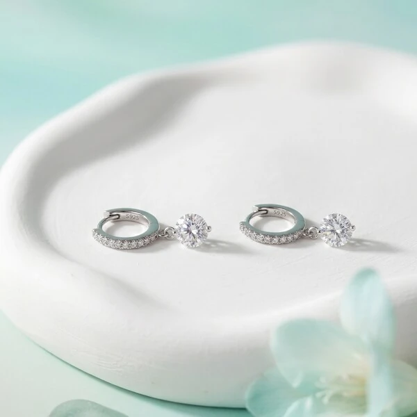 Argola com Pingente Solitário Moissanite Prata 925 | Cravejada 1,1cm | 6mm | 1,76ct