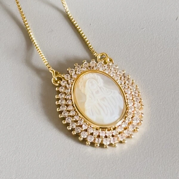 Colar Nossa Senhora das Graças Princesa Banho de Ouro 18 K