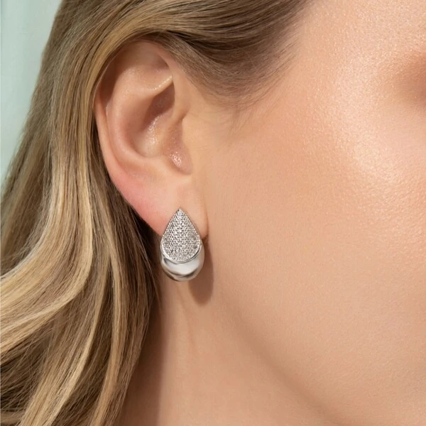 Brinco Gota Gravejada e Lisa Ródio Branco