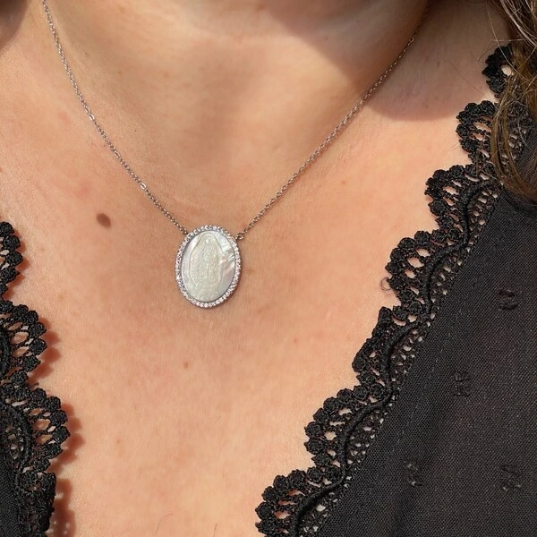 Colar Nossa Senhora de Guadalupe em Madrepérola Prata 925