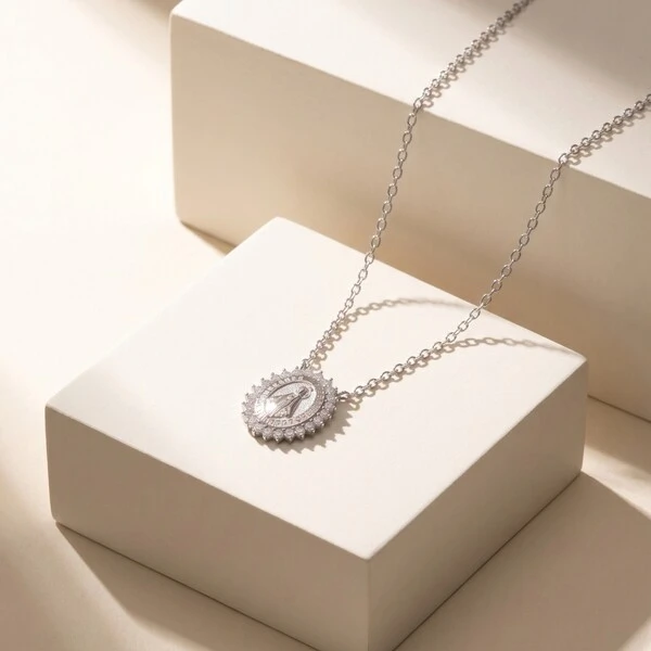 Colar Nossa Senhora Aparecida Moissanite Halo Solar Corrente Regulável Prata com Banho de Ródio