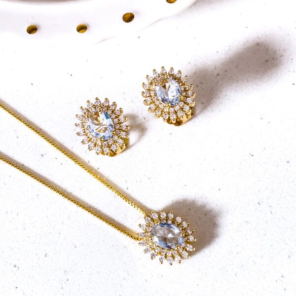 Conjunto Oval Brisa Azul Claro Banho de Ouro 18 K