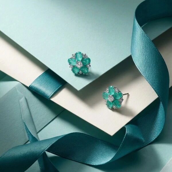 Brinco Flor Esmeralda Fusion Colombiana Prata 925