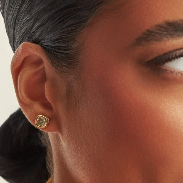 Brinco Quadrado Cristal Azul Claro | Banho de Ouro 18k | 7mm