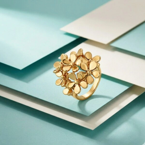 Anel Flores Fosco Acetinado Coleção Duna | Banho de Ouro 18k