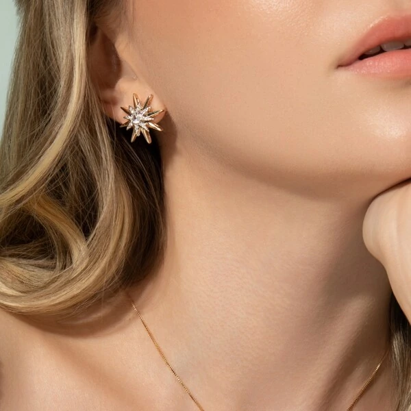 Brinco Estrela Retrô Mix de Cores Banho de Ouro 18 K