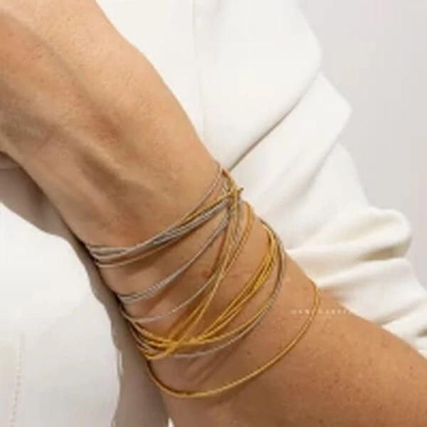 Pulseira Corda de Violão Banho de Ouro 18 K