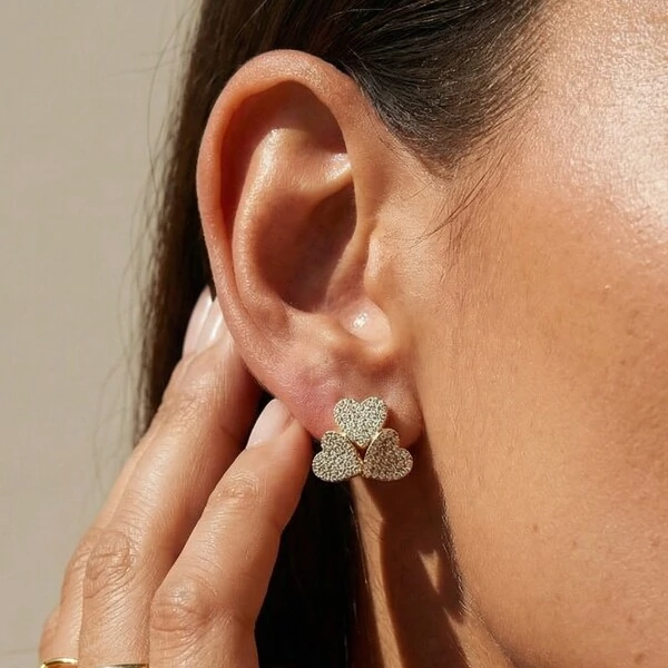 Brinco Três Corações Prata com Banho de Ouro 18 K