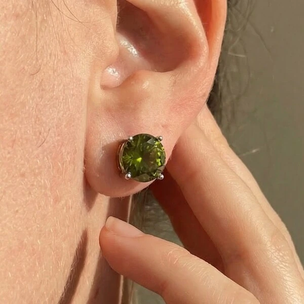 Brinco Solitário 10 MM Peridoto Prata 925