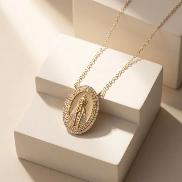Colar Oval Nossa Senhora Aparecida Uma Fileira de Moissanite Corrente Regulável Prata com Banho de O