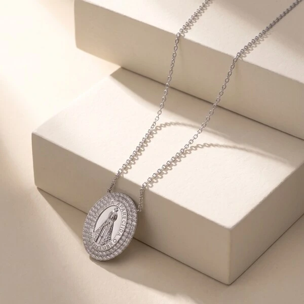Colar Nossa Senhora Aparecida Oval Duas Fileiras de Moissanite Corrente Regulável Prata com Banho de