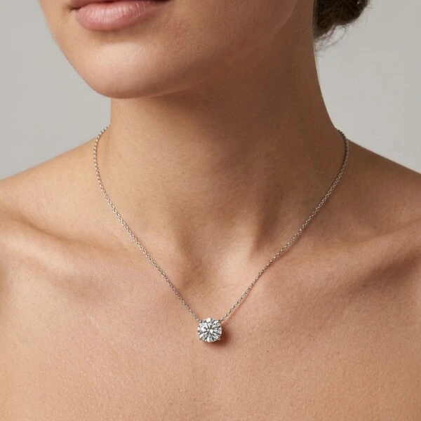 Colar Solitário Moissanite Redonda | Prata 925 com Ródio | 1 cm | 4 ct | Regula 40–50 cm