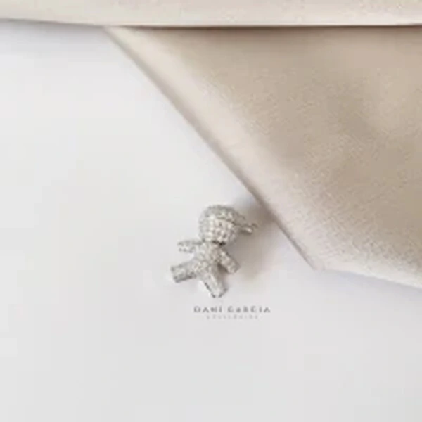 Berloque Menino Boné Prata 925- charm