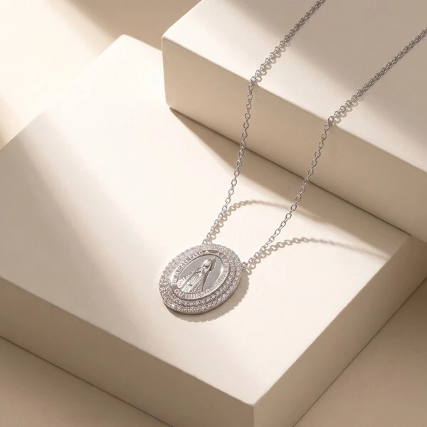 Colar Nossa Senhora Aparecida Oval Duas Fileiras de Moissanite Corrente Regulável Prata com Banho de
