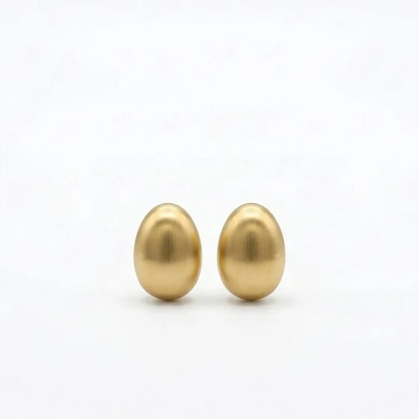 Brinco Orgânico Botton Fosco Acetinado | Banho de Ouro 18k | 2,3x1,5cm