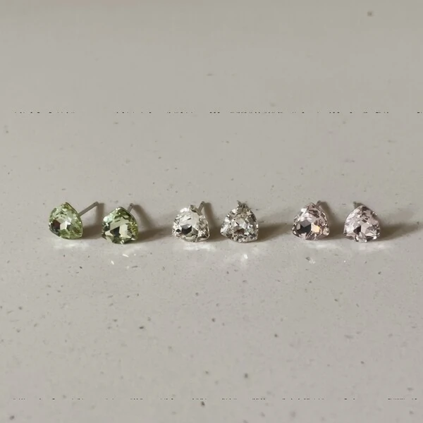 Trio de Brincos Triângulo Cristal, Verde e Morganita Ródio Branco