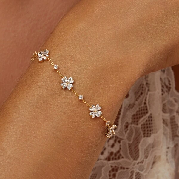 Pulseira Florzinhas com Zircônia Banho Ouro 18k