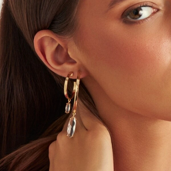 Argola Navete M Incolor Banho de Ouro 18 K