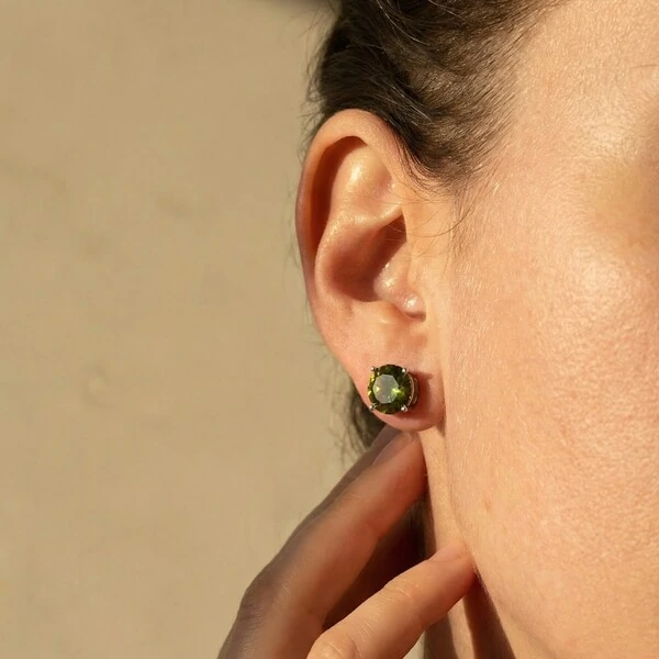 Brinco Solitário 8 MM Peridoto Prata 925