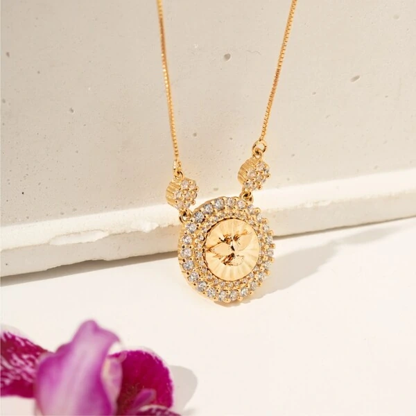 Colar Divino Espírito Santo Banho de Ouro 18 K