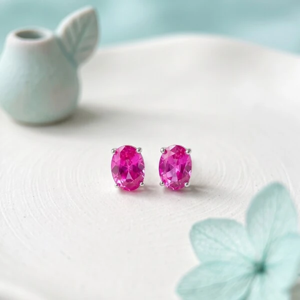 Brinco Ponto de Luz Zircônia Oval Pink | Prata 925 com Ródio Branco | 7x5mm