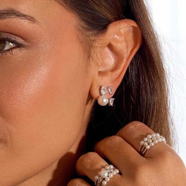 Brinco Pérola Gota Ruth Prata 925