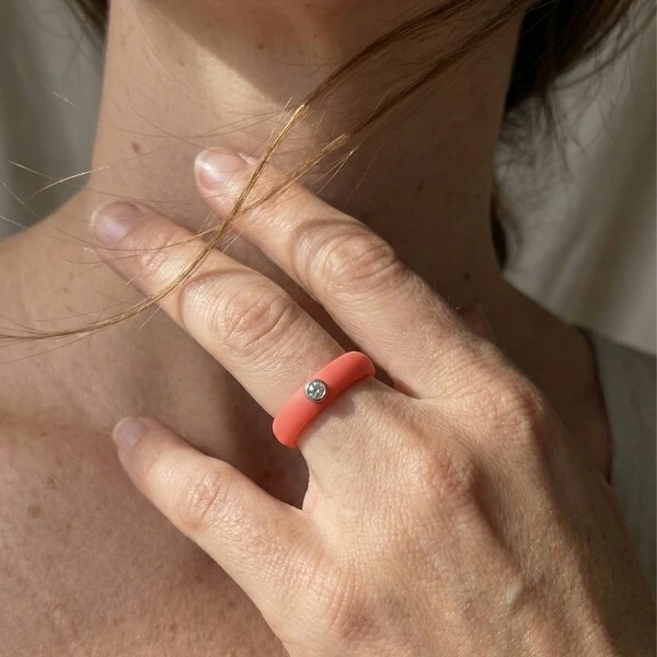 Anel Ajustável em Silicone Coral com Moissanite 2mm Prata 925