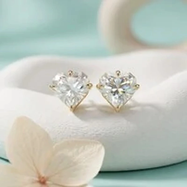 Brinco Heart 10 mm Prata com Banho de Ouro 18k | 8ct | Certificado GRA