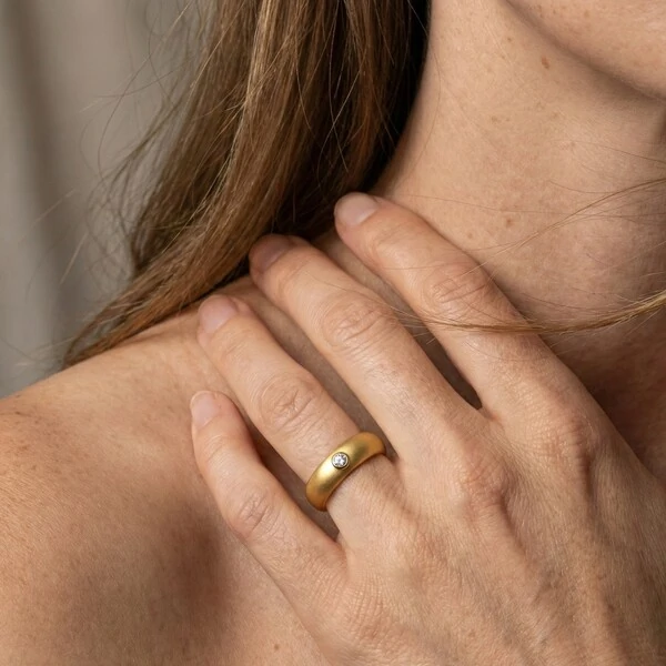 Anel Ajustável em Silicone Amarelo com Moissanite 2mm Prata 925