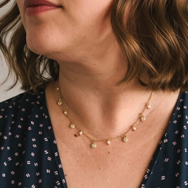 Gargantilha Pérolas e Zircônias Lili Banho de Ouro 18 K