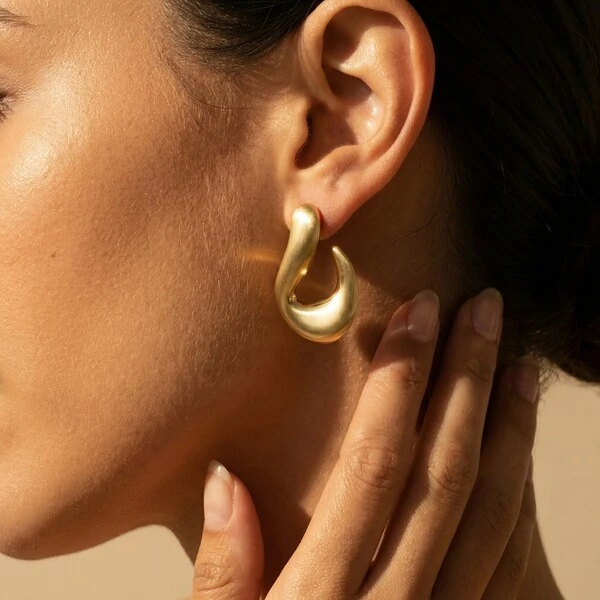 Brinco Fosco Wave Banho de Ouro 18 K