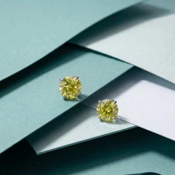 Brinco Solitário 6 MM Yellow Fancy Prata 925