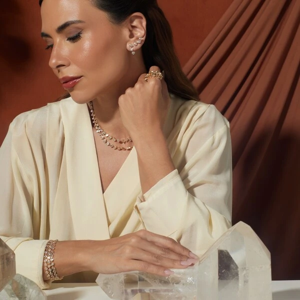 Anel Formas Zircônia Branca Banho de Ouro 18k