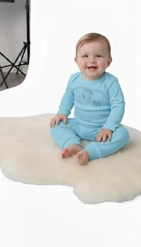 Conjunto Bebê unissex em suedini