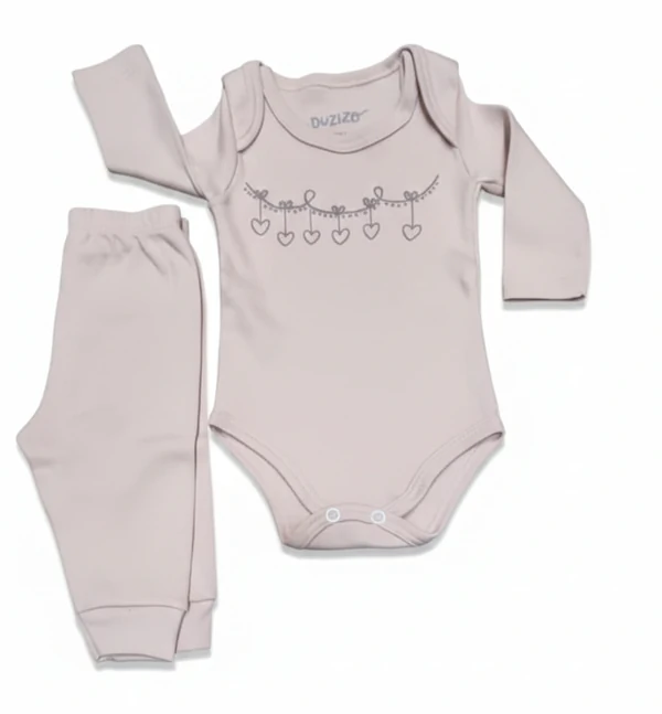 CONJ BODY MANGA LONGA COM ESTAMPA E CALCA EM SUEDINE