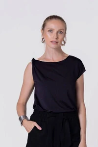 Blusa crysalis Daylily