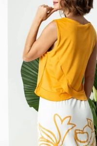 Blusa Cropped Lotus Suede