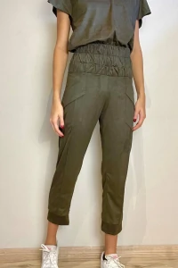 Calça Capri Luca Suede