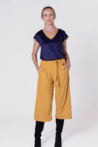 Calça Pantacout Suede
