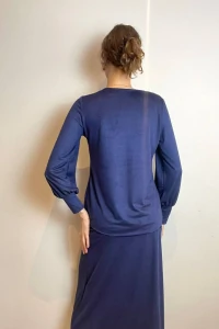 Blusa Pouco Bufante Suede