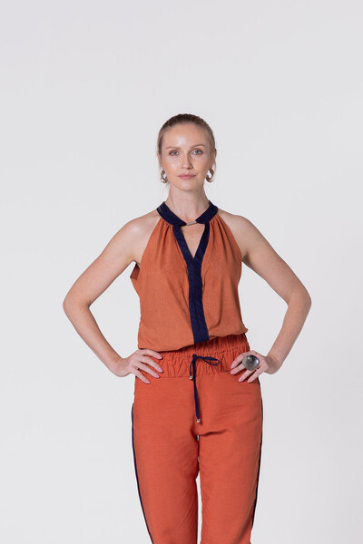 FotoBlusa Brisa Suede e Linho