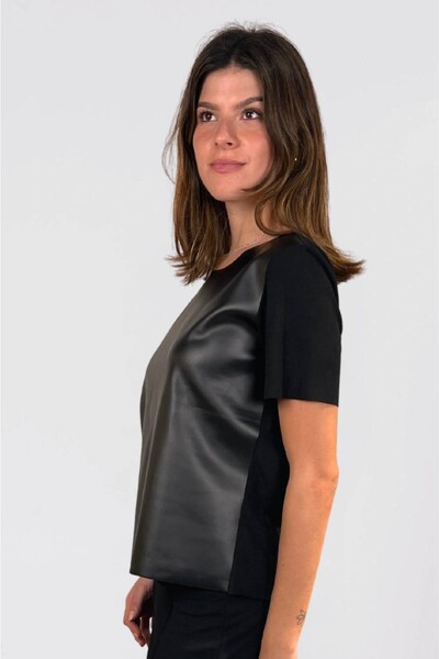 FotoBlusa Ascend Couro