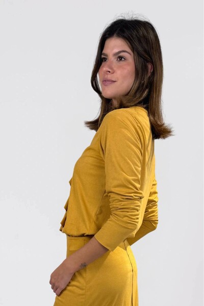 FotoBlusa Elipse Babado Suede